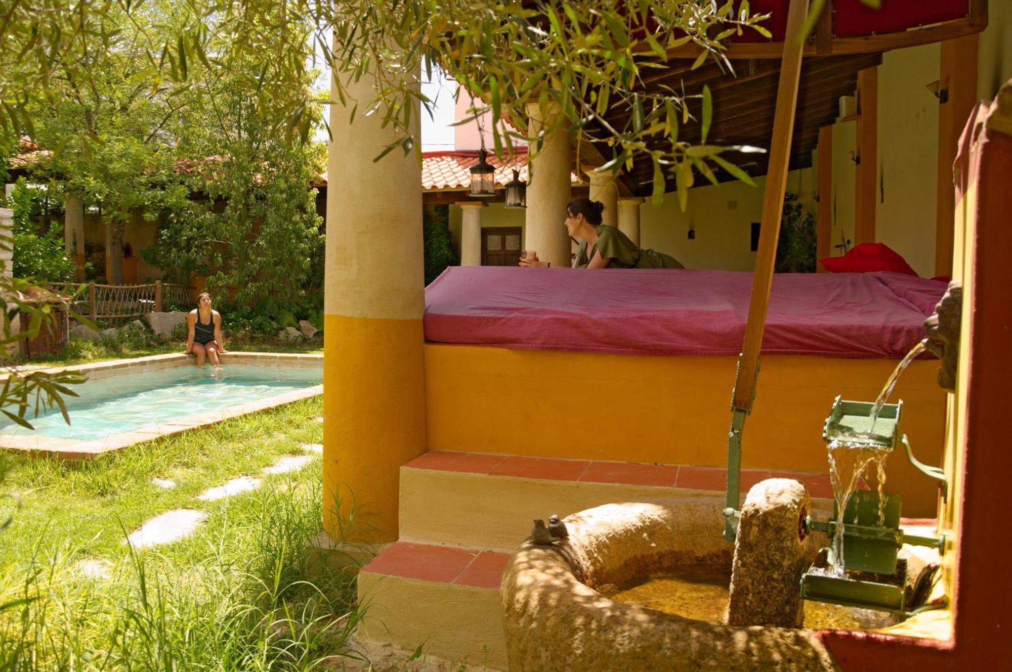 Termas Aqua Libera ξενώνας Aljucén Εξωτερικό φωτογραφία